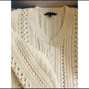 🌼Club Monaco Collection 100% MERINOWool Sweater🌼